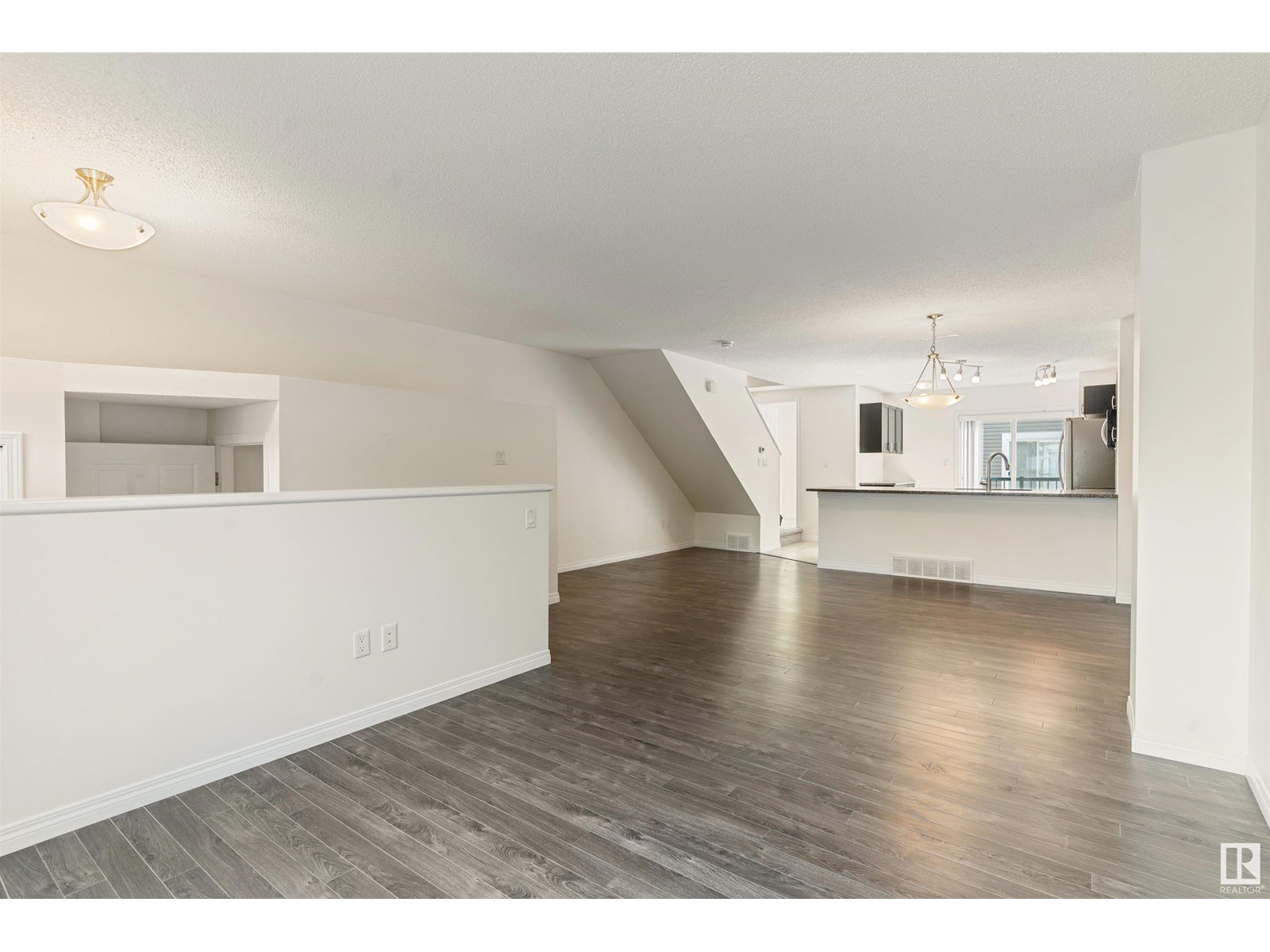 Photo 18 of 52 1030 Chappelle Bv Sw, Edmonton AB
