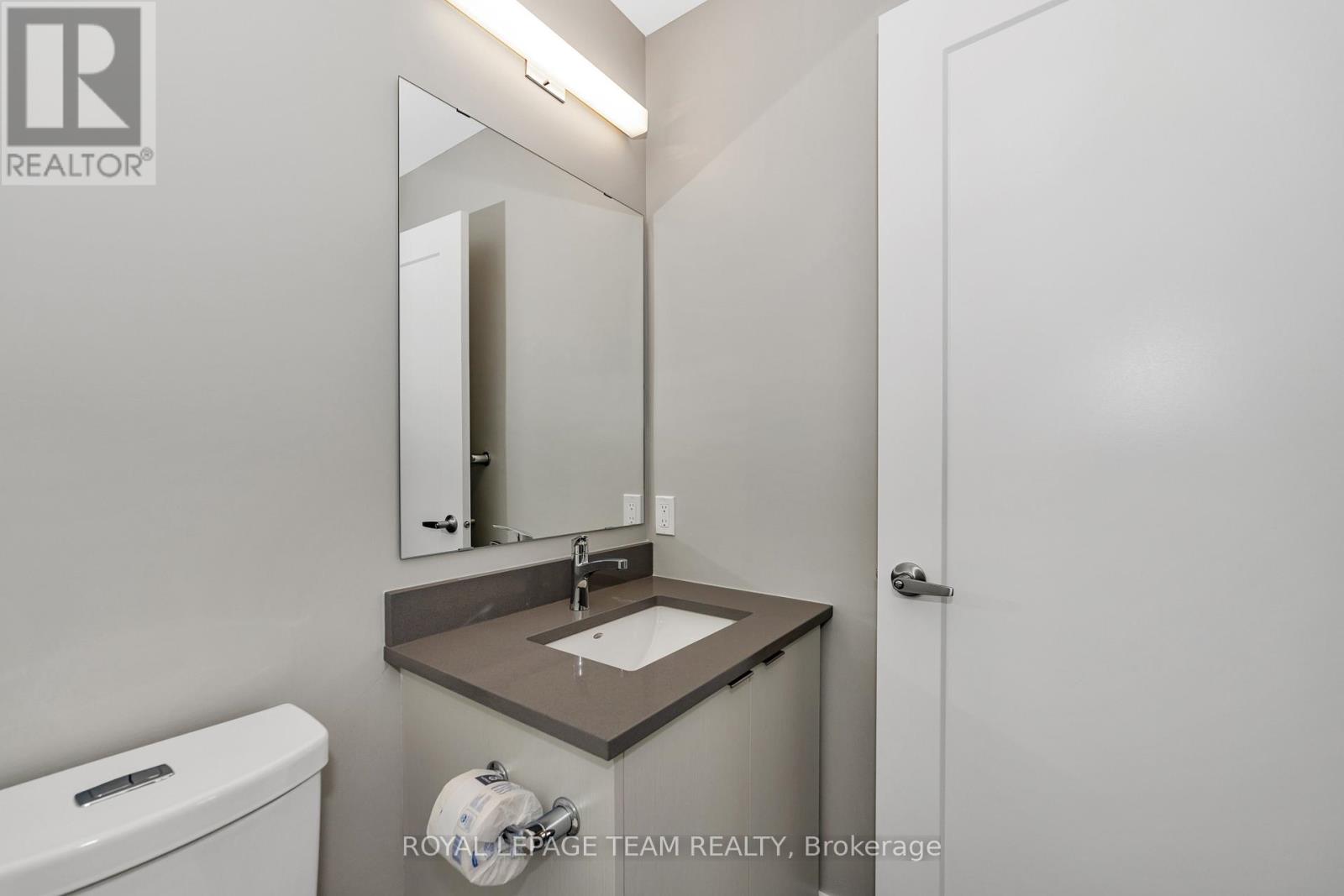 Photo 10 of 306 360 Deschatelets Avenue, Ottawa ON