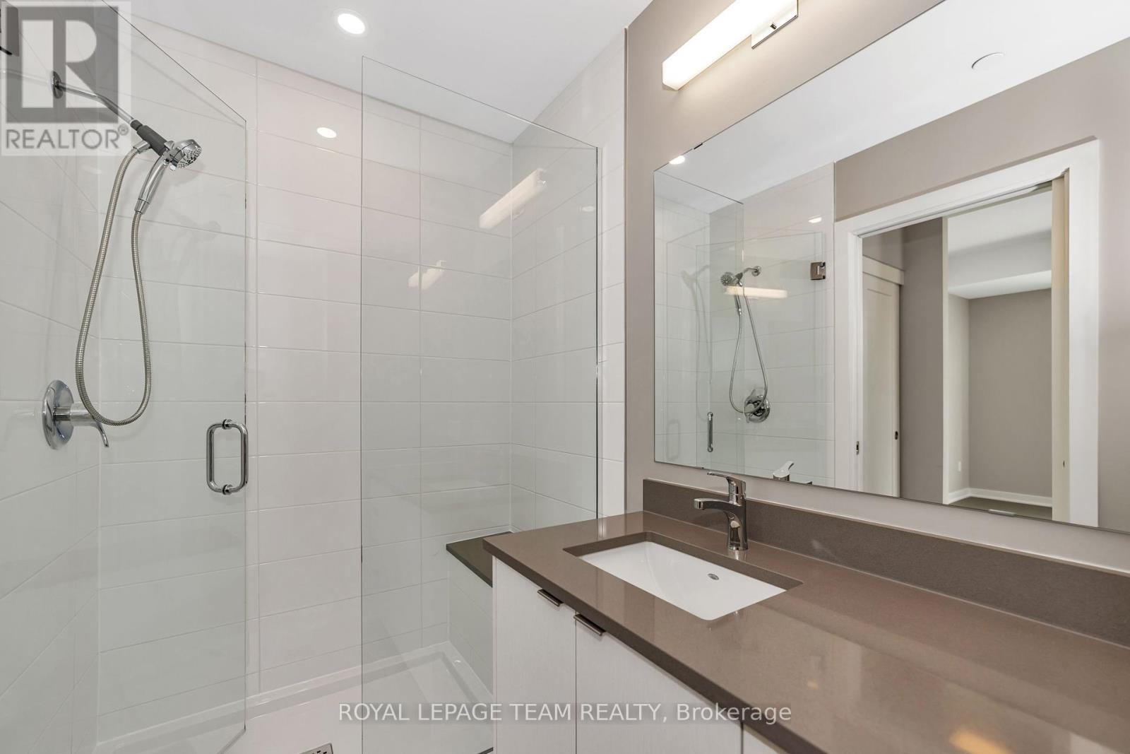 Photo 17 of 306 360 Deschatelets Avenue, Ottawa ON