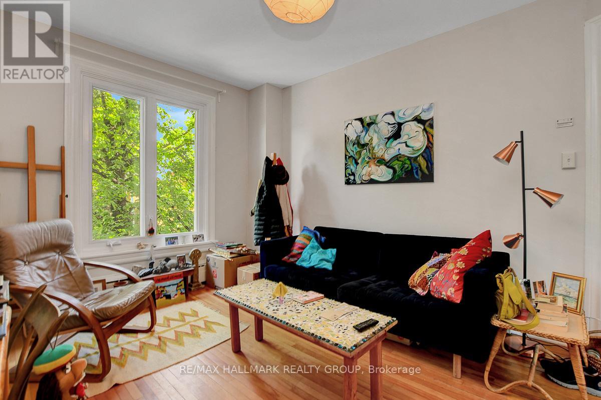 Photo 5 of 120 Strathcona Avenue, Ottawa ON