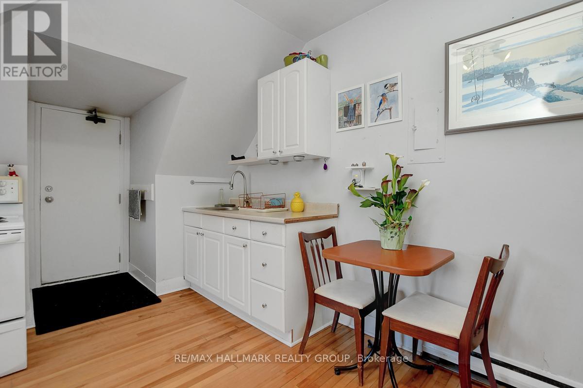 Photo 22 of 120 Strathcona Avenue, Ottawa ON