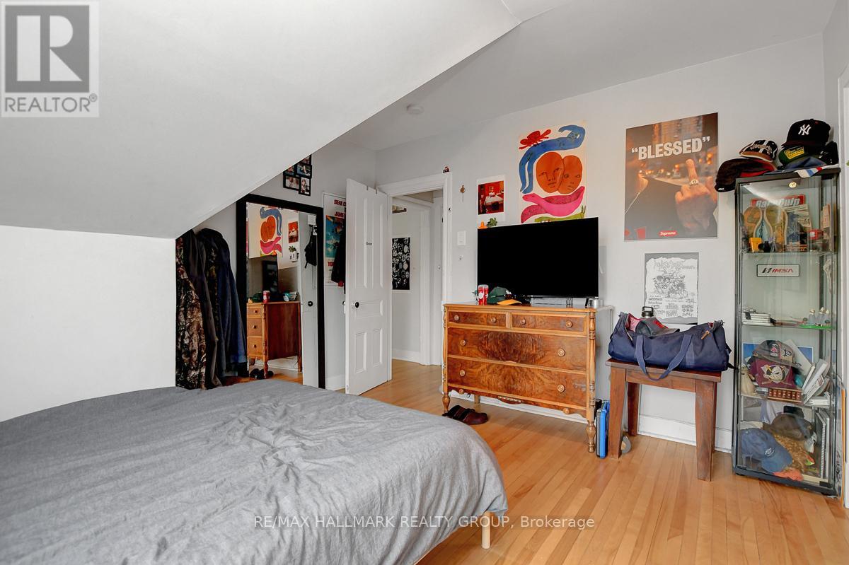 Photo 29 of 120 Strathcona Avenue, Ottawa ON