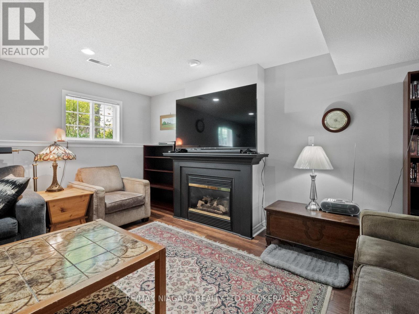 Photo 23 of 630 Scott Avenue, Fort Erie ON