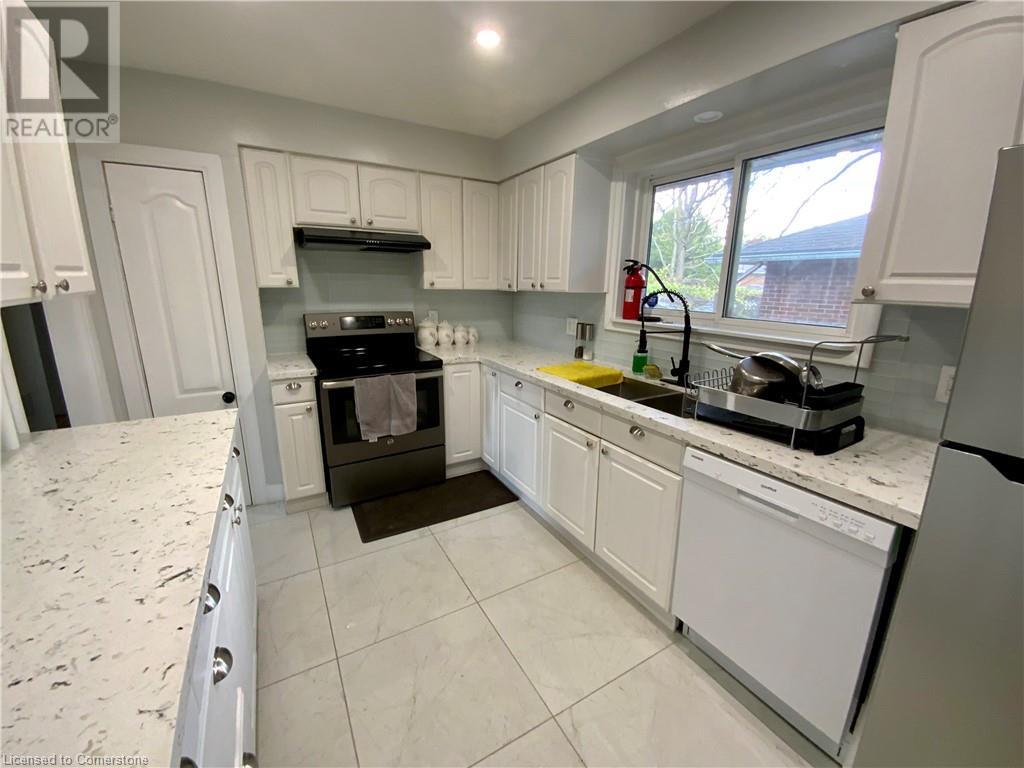 Photo 9 of 755 Drury Lane, Burlington ON