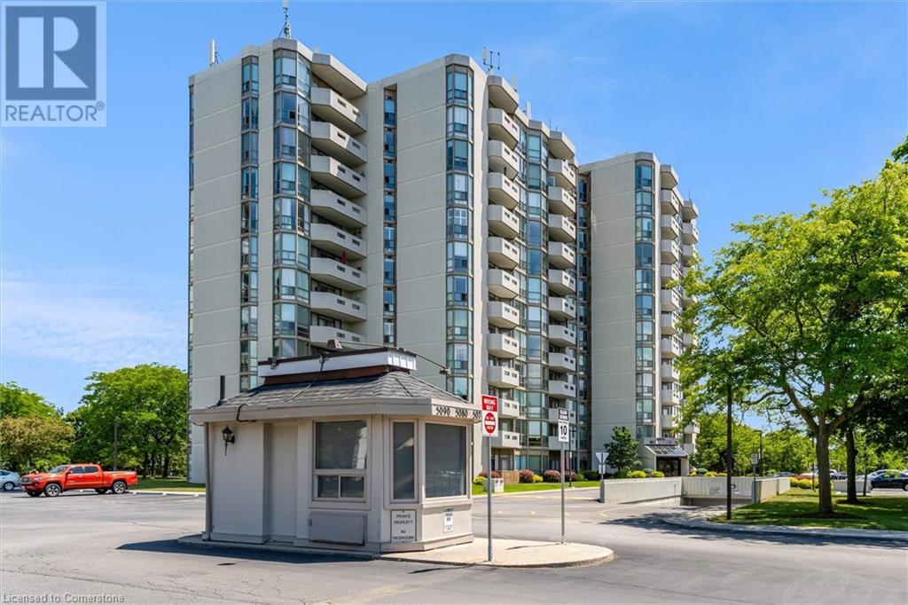 Photo 21 of 5070 Pinedale Avenue Unit 207, Burlington ON