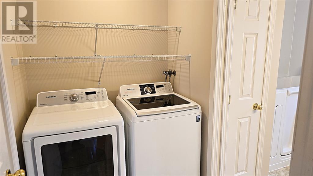 Photo 7 of 5700 Blackwell Sideroad Unit 362, Sarnia ON
