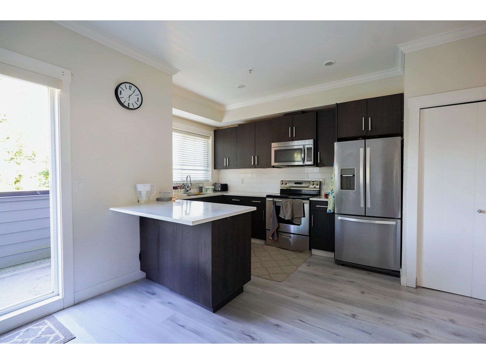 Photo 7 of 38 7247 140 Street, Surrey BC