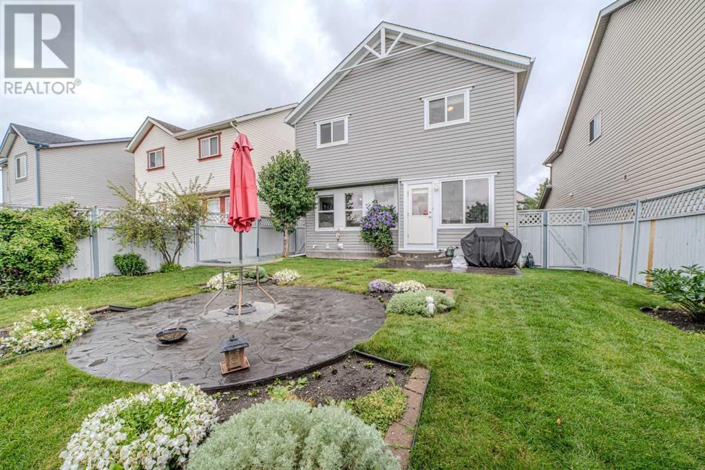 Single Family House for Sale in  Somerglen Common SW Somerset Calgary 