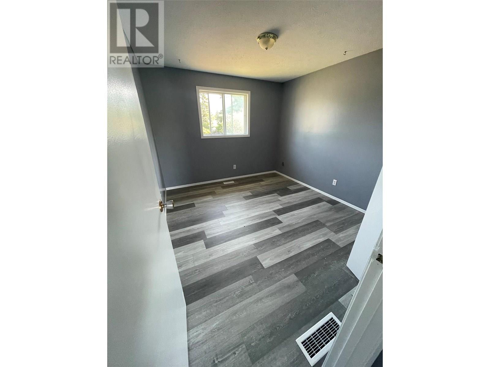 151 Valleyview Crescent, Tumbler Ridge