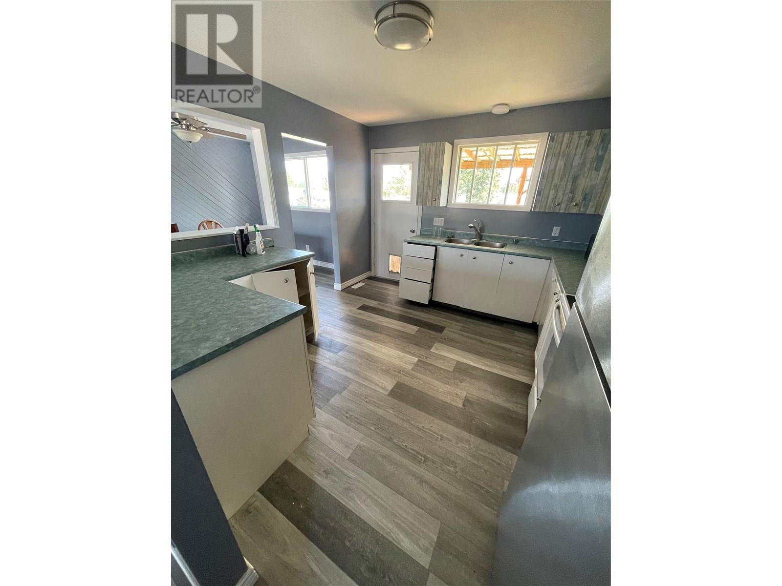 151 Valleyview Crescent, Tumbler Ridge