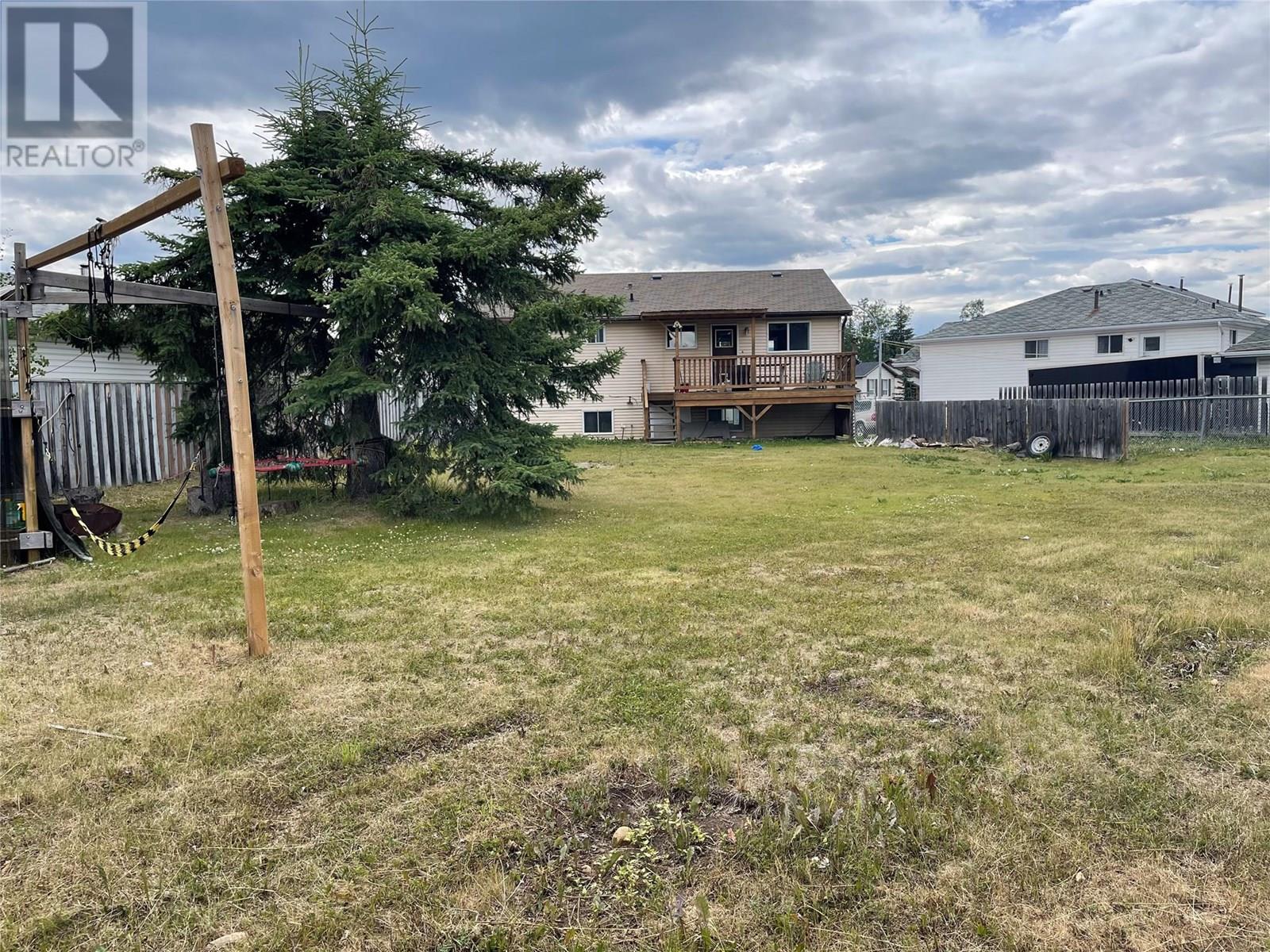 151 Valleyview Crescent, Tumbler Ridge