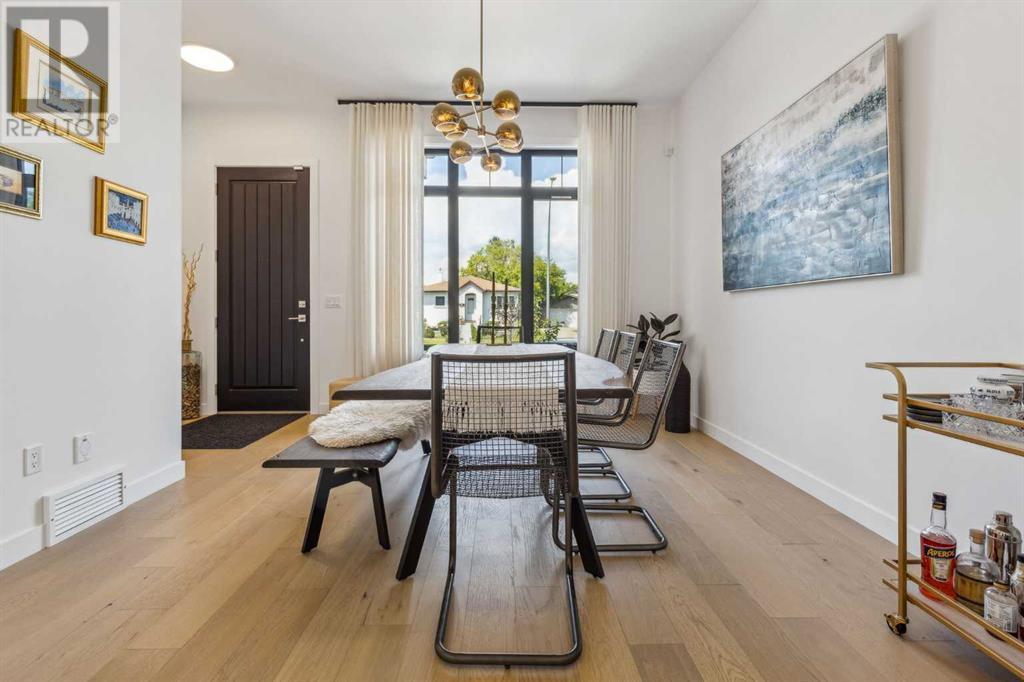 Single Family House for Sale in  Westmount Road NW West Hillhurst Calgary 