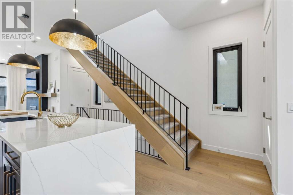 Single Family House for Sale in  Westmount Road NW West Hillhurst Calgary 