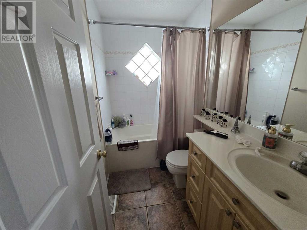 Single Family House for Sale in  Bridlecreek Park SW Bridlewood Calgary 