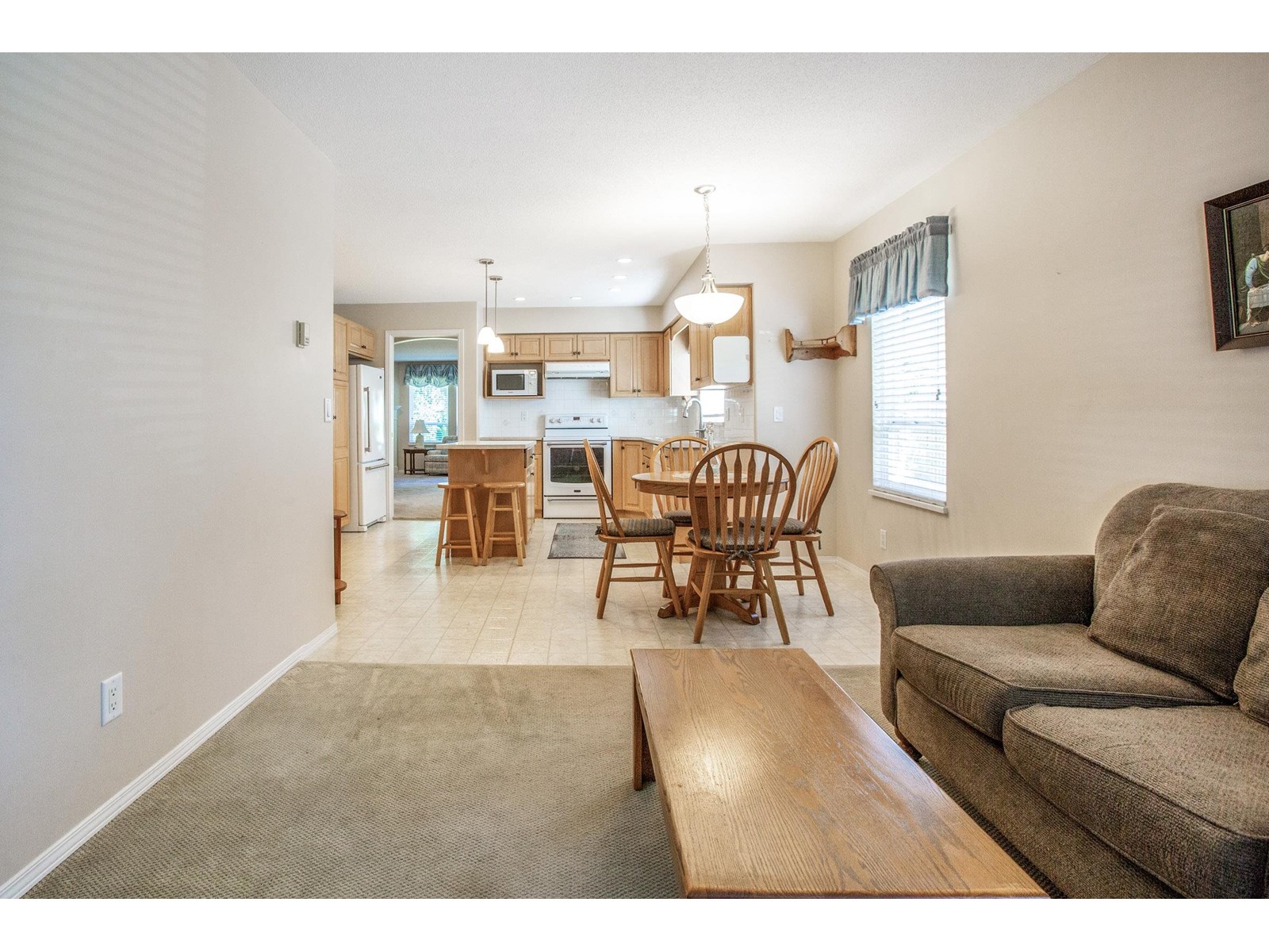 Photo 15 of 212 13888 70 Avenue, Surrey BC