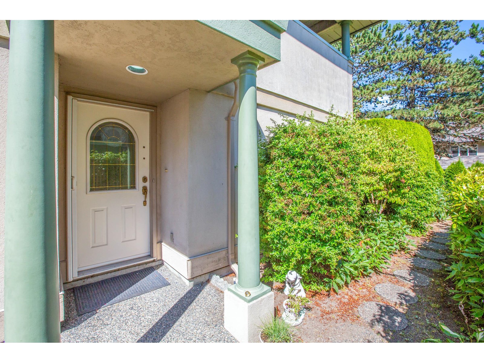 Photo 3 of 212 13888 70 Avenue, Surrey BC