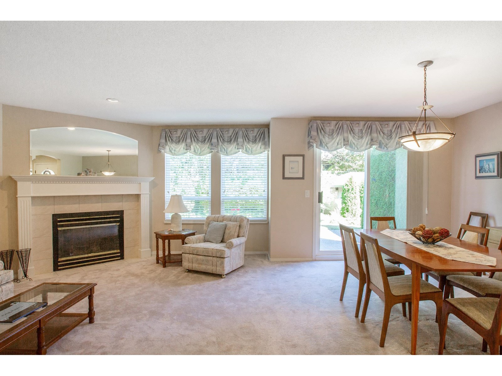 Photo 4 of 212 13888 70 Avenue, Surrey BC