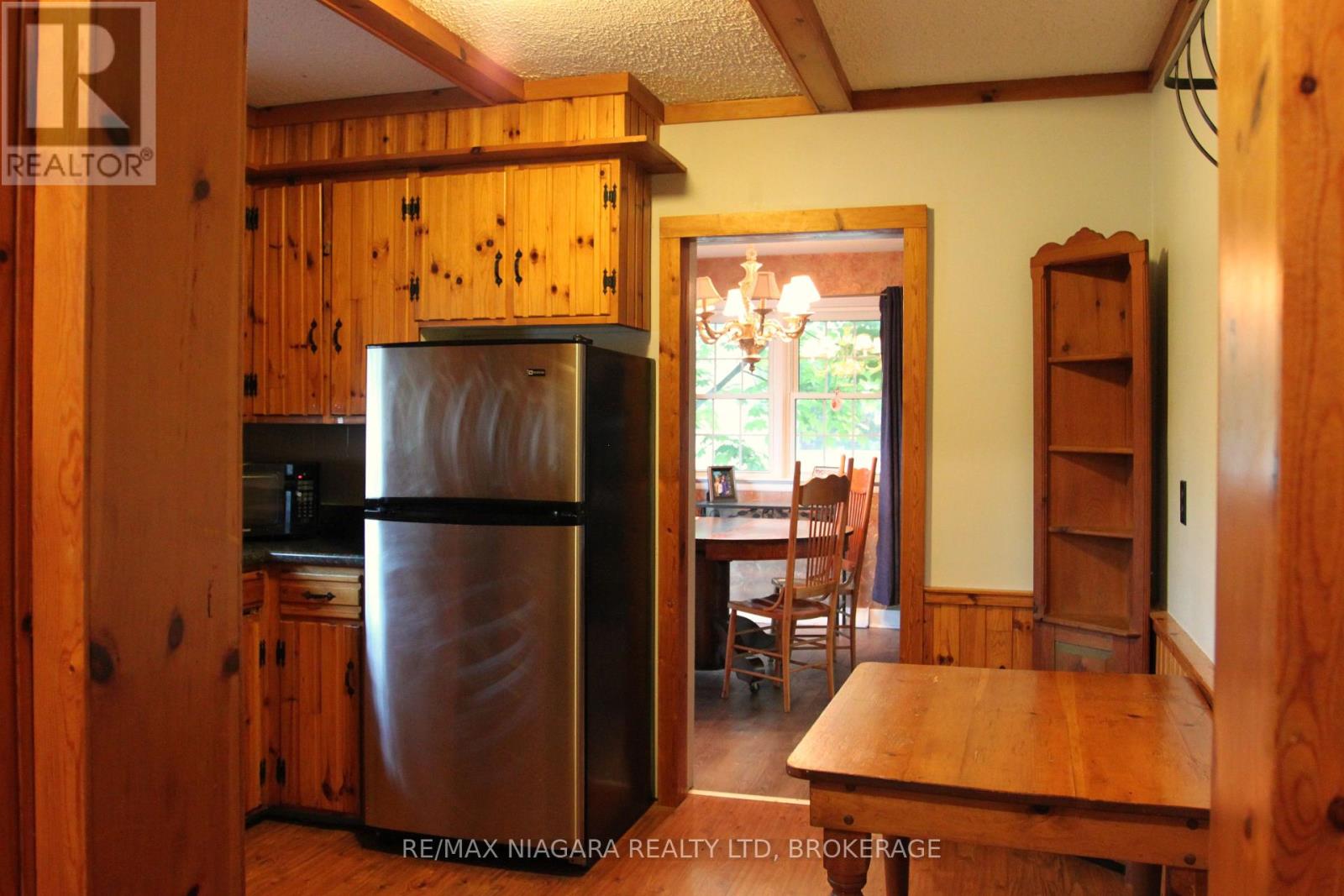Photo 25 of 21 Highland Avenue, Fort Erie ON