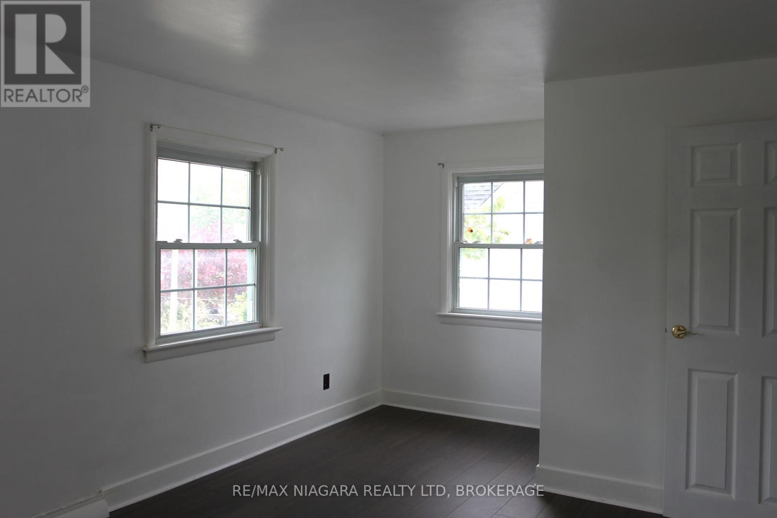 Photo 46 of 21 Highland Avenue, Fort Erie ON