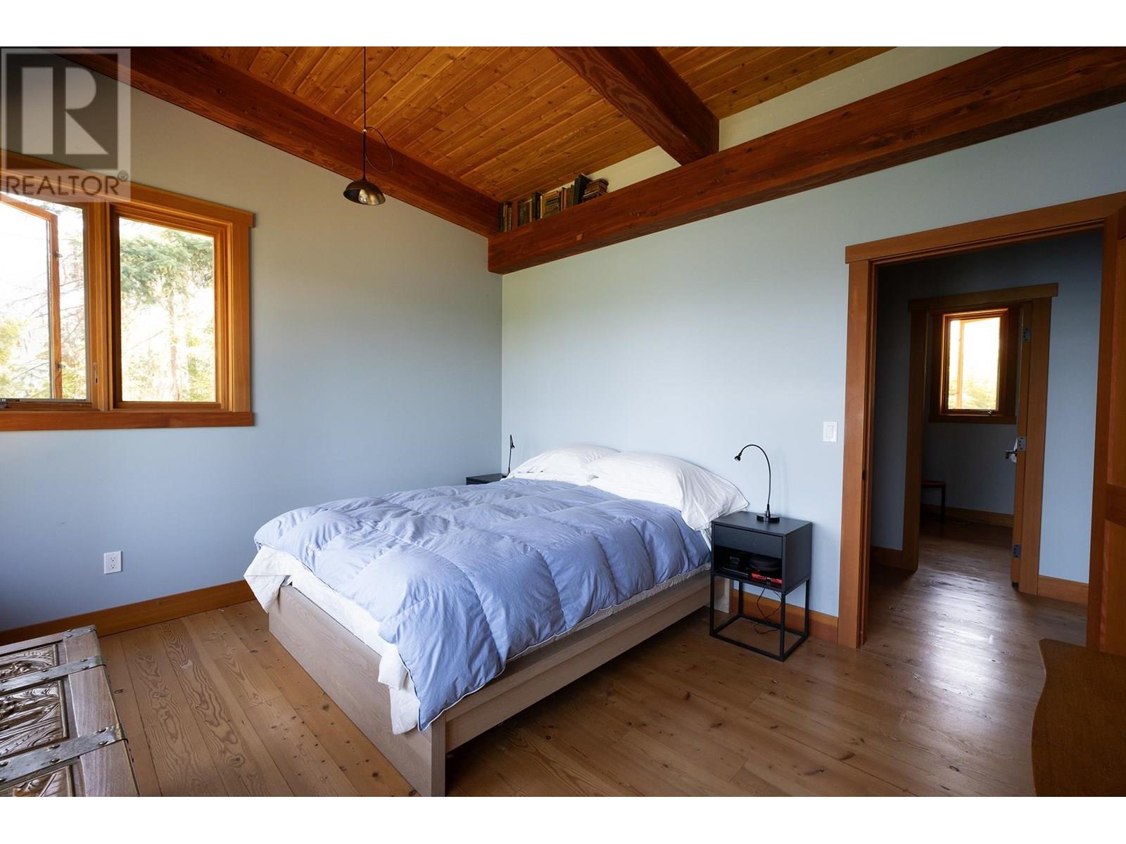 6290 MAPLE ROAD, Egmont