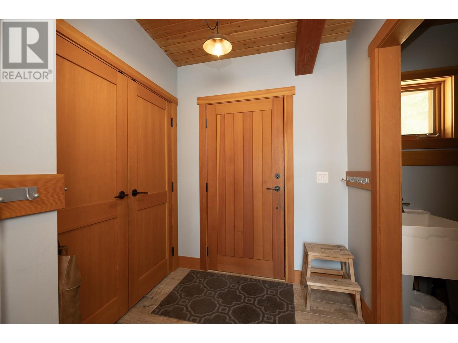 6290 MAPLE ROAD, Egmont