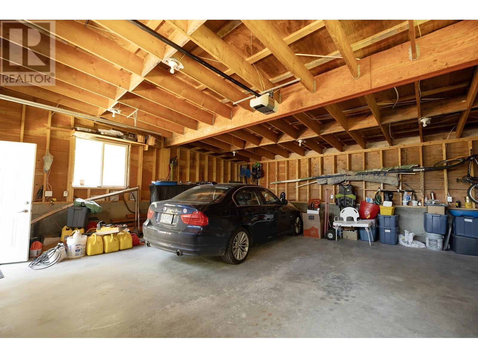 6290 MAPLE ROAD, Egmont