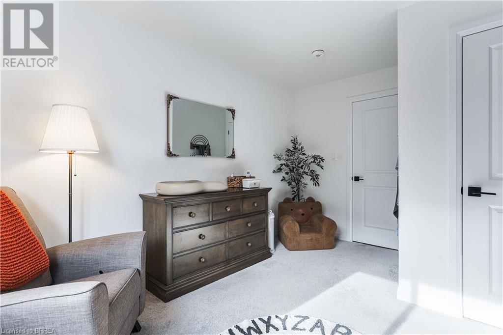 Photo 24 of 20 Cumberland Street, Brantford ON