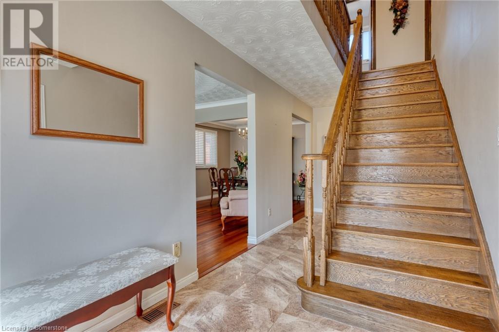 Photo 7 of 2137 Cleaver Avenue, Burlington ON