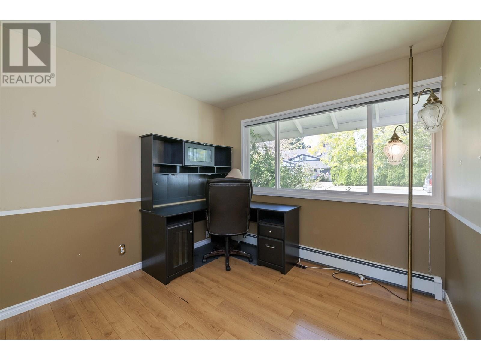 Photo 18 of 10531 Ainsworth Crescent, Richmond BC