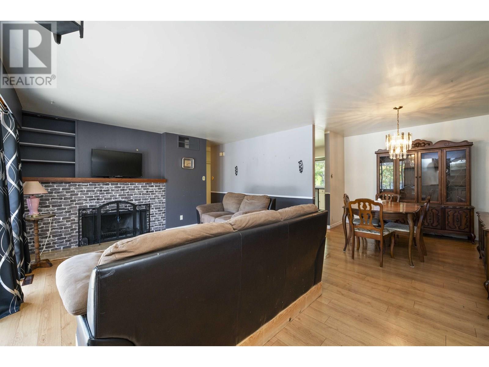 Photo 7 of 10531 Ainsworth Crescent, Richmond BC
