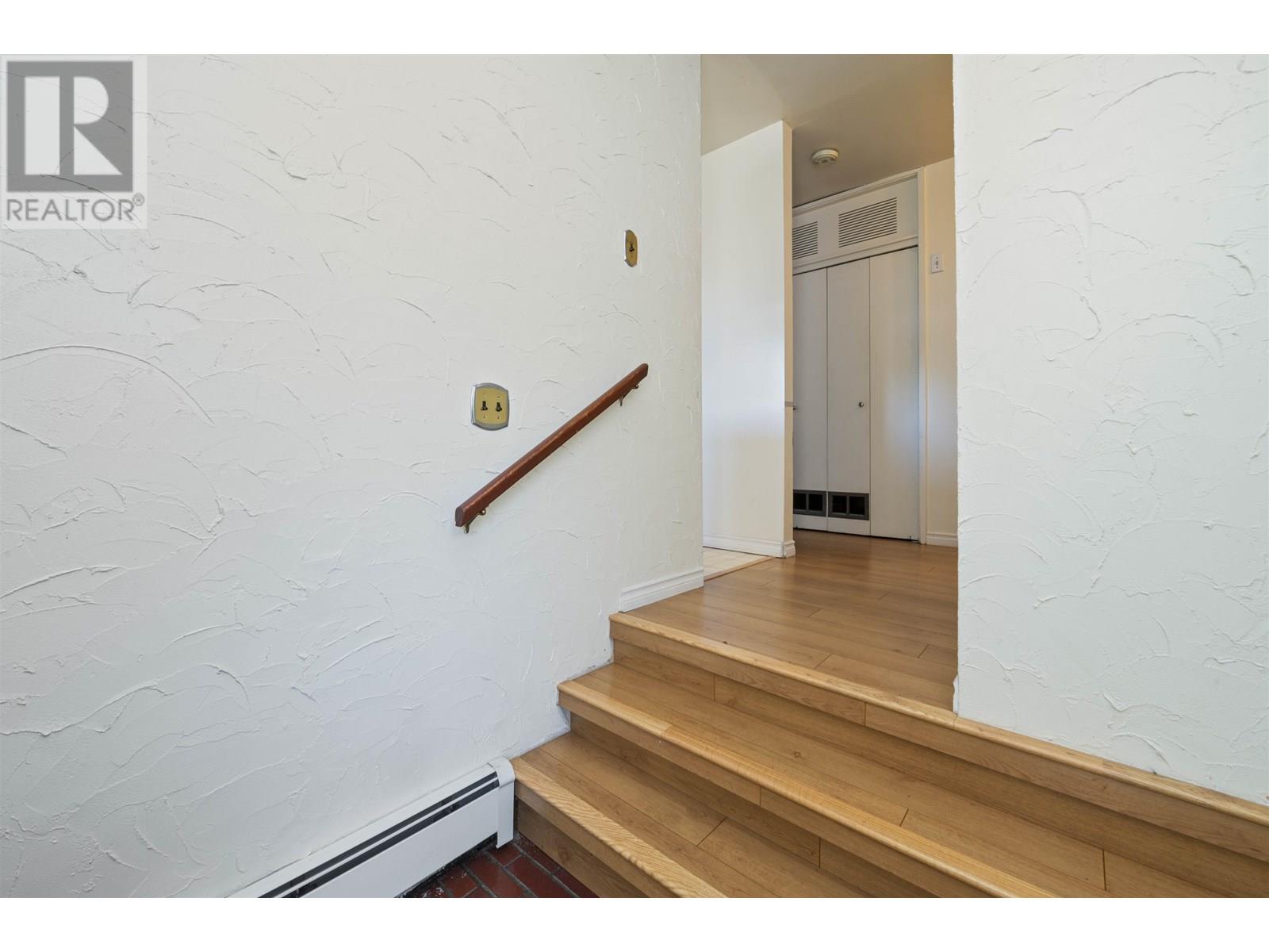Photo 23 of 10531 Ainsworth Crescent, Richmond BC