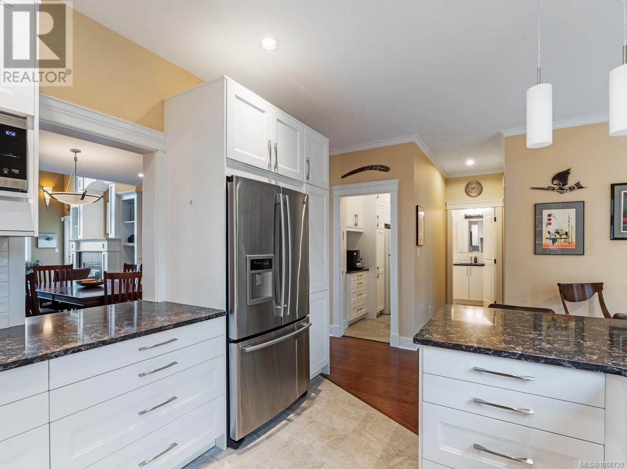 6 614 Granrose Terr, Colwood