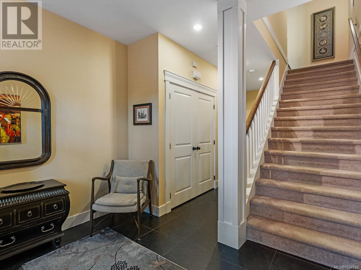 6 614 Granrose Terr, Colwood