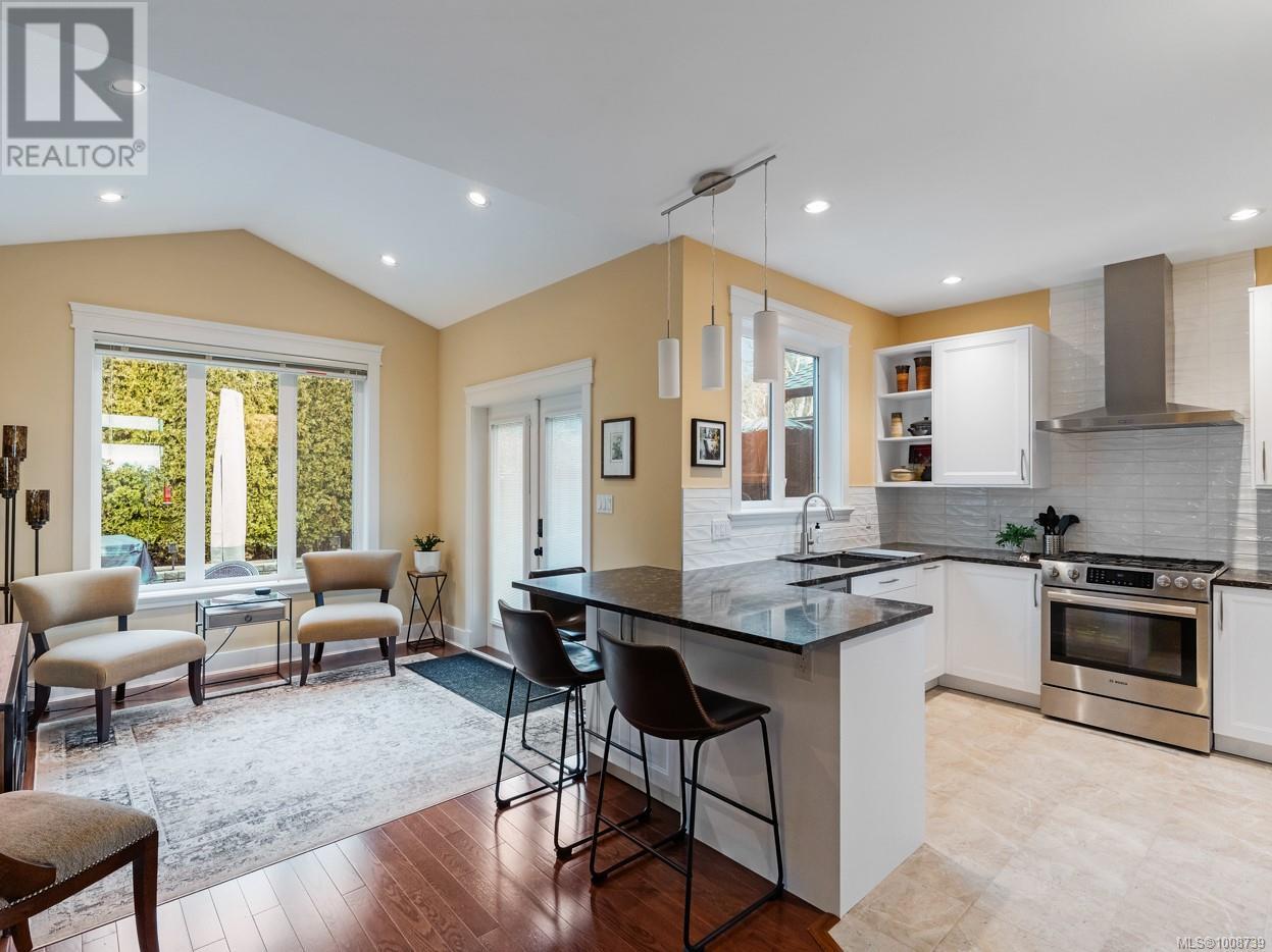 6 614 Granrose Terr, Colwood