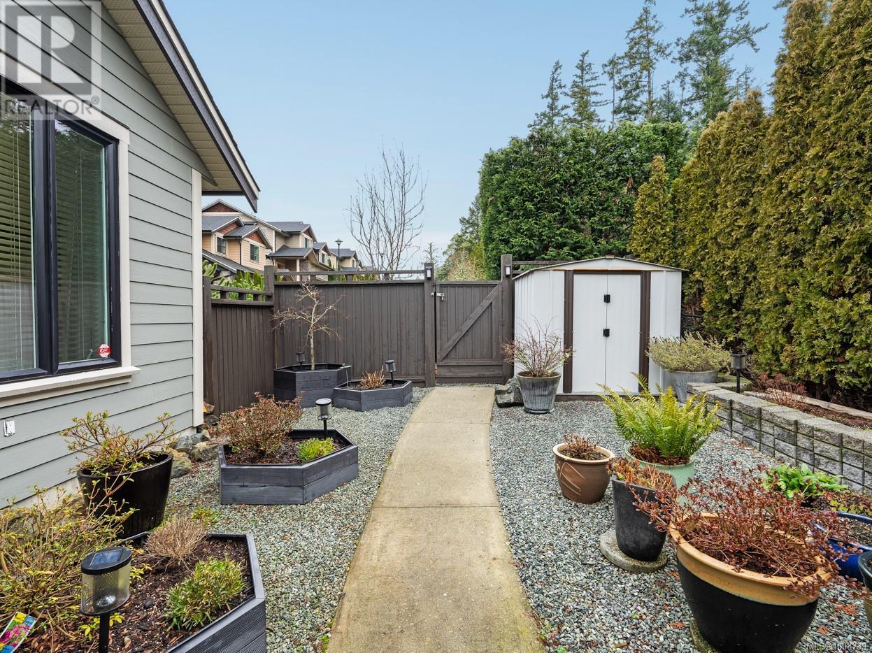 6 614 Granrose Terr, Colwood