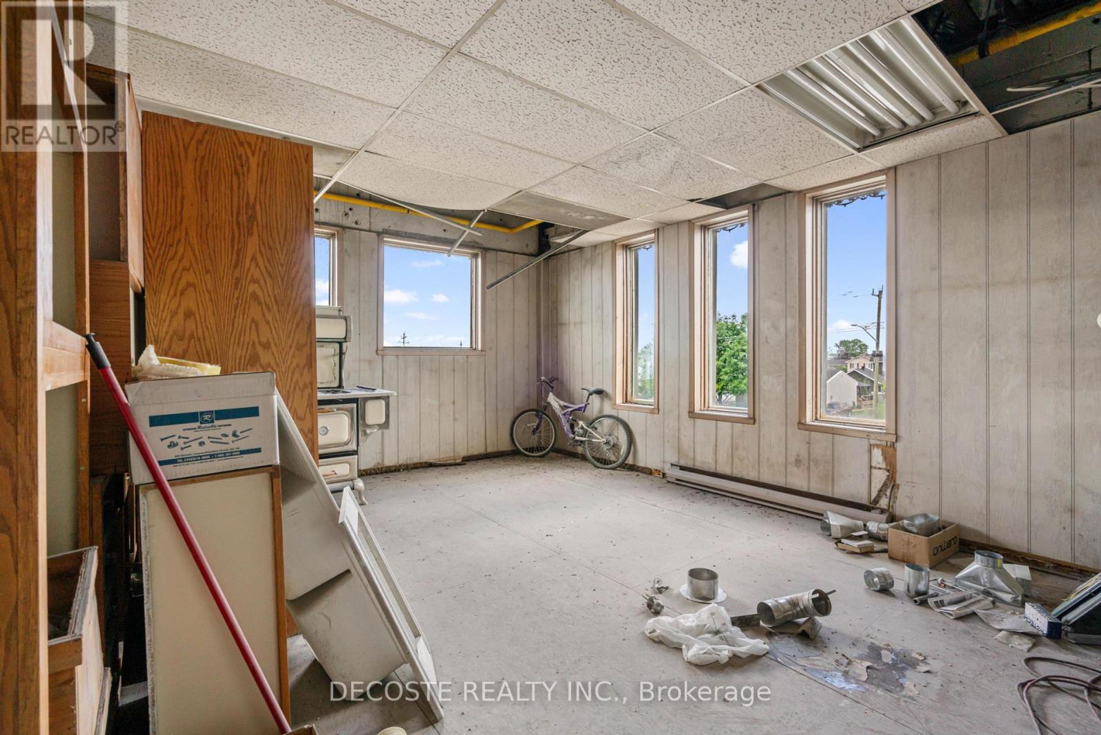 Photo 15 of 240 Macdonald Boulevard, North Glengarry ON