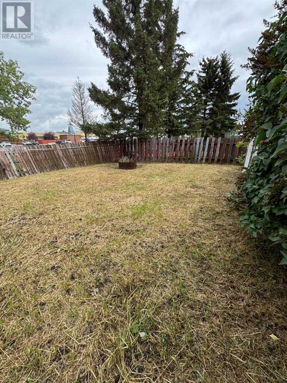 Photo 4 of 8117 94 Street, Grande Prairie AB