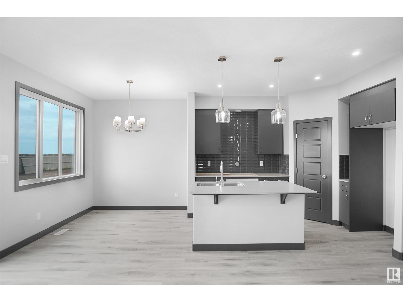 Photo 22 of 7232 182 Av Nw, Edmonton AB