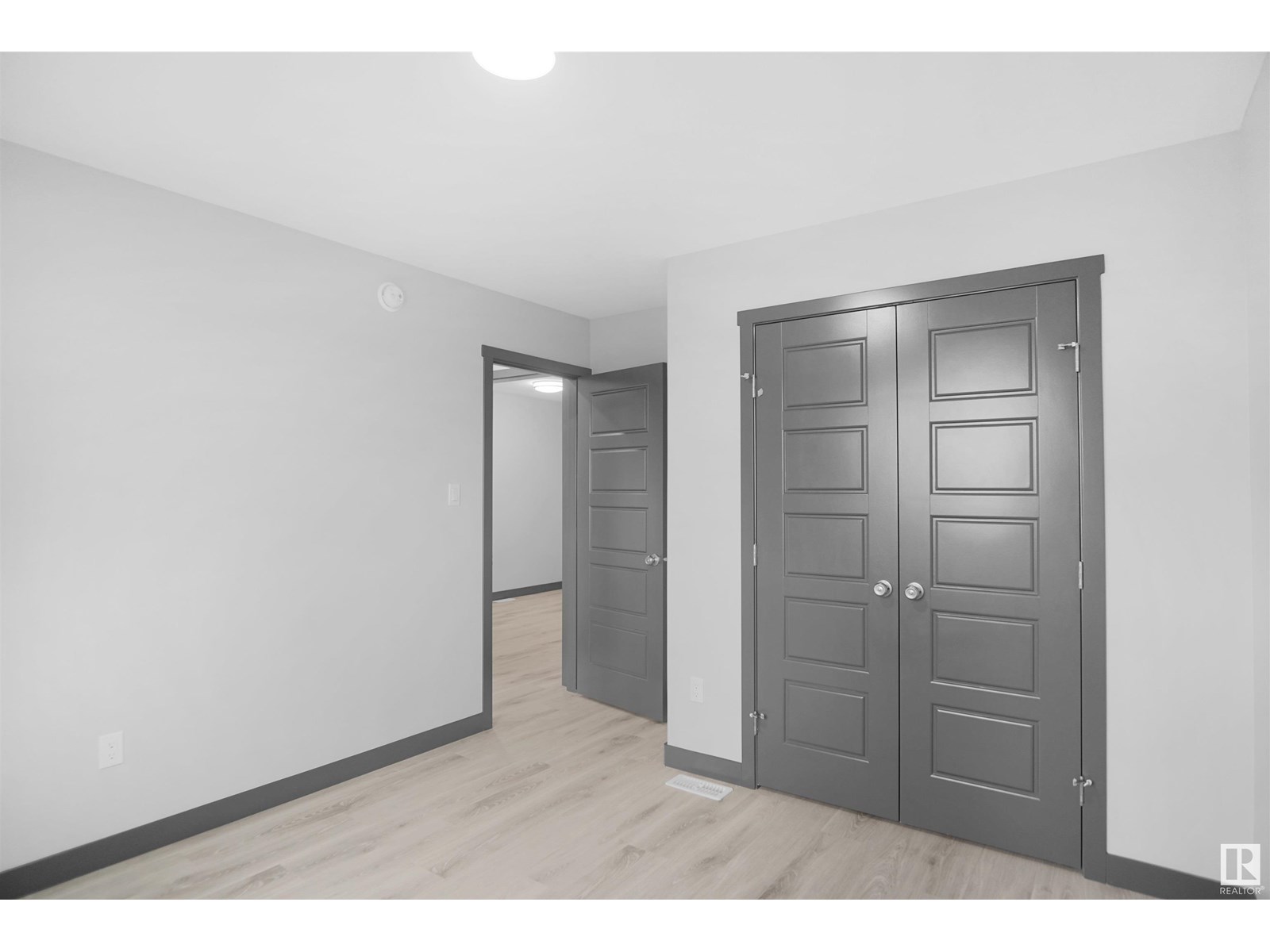 Photo 26 of 7232 182 Av Nw, Edmonton AB