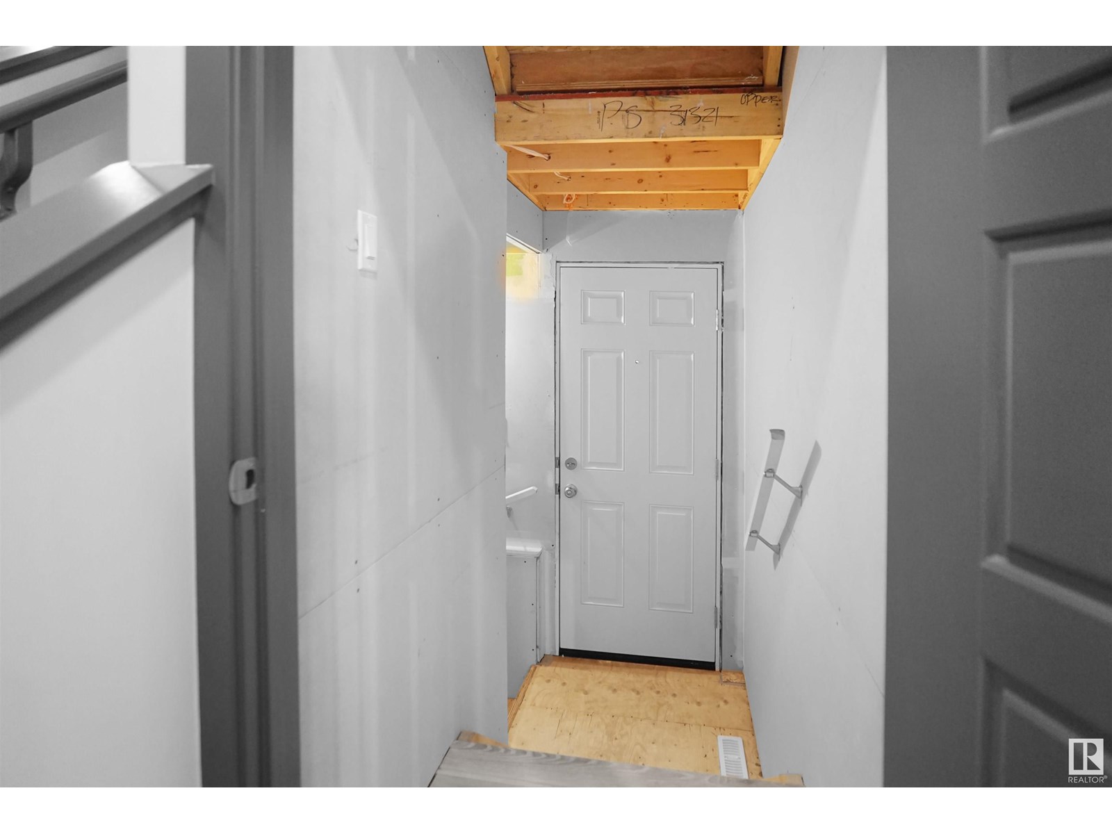 Photo 31 of 7232 182 Av Nw, Edmonton AB