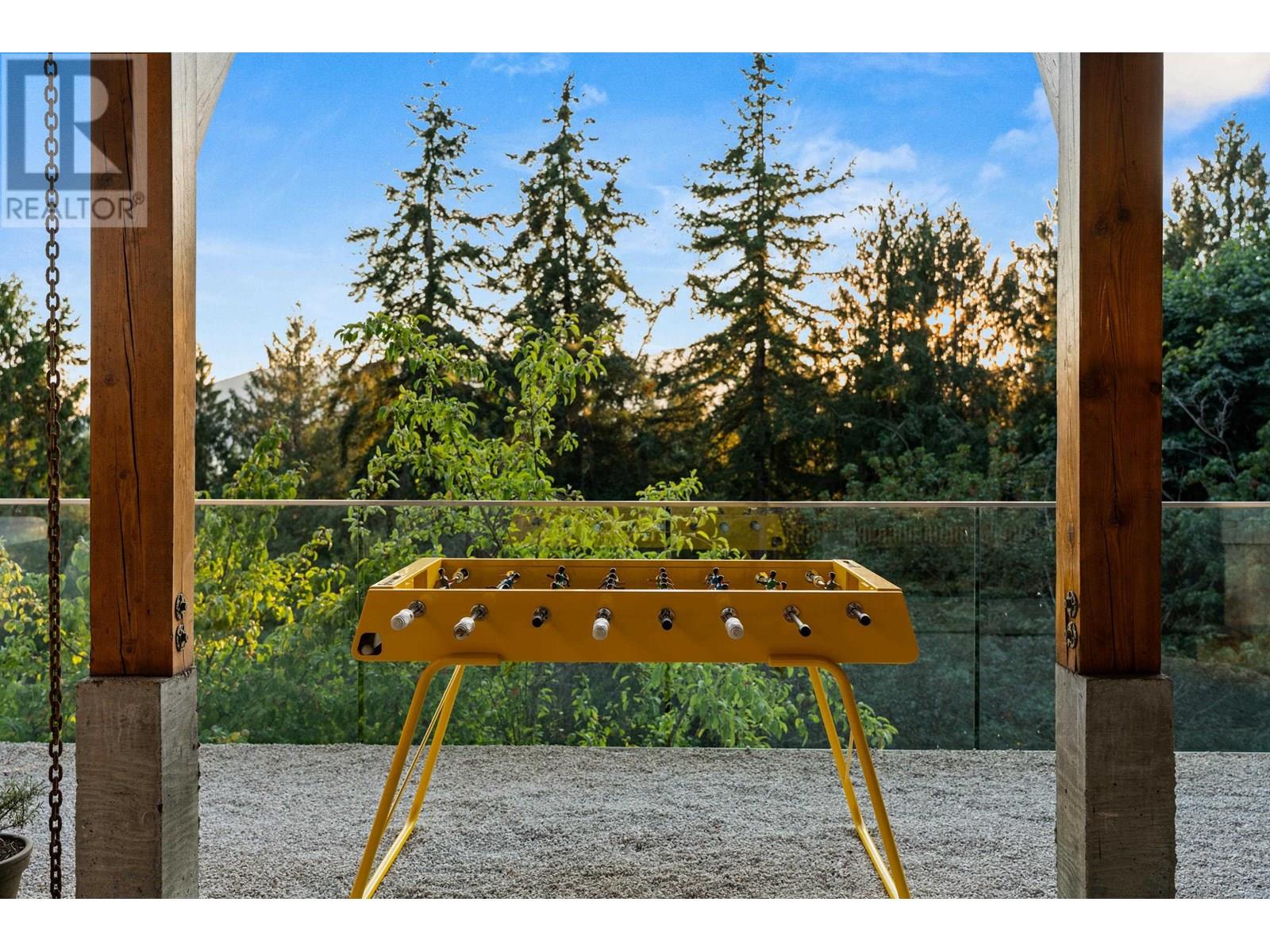 6072 EAGLERIDGE DRIVE, West Vancouver