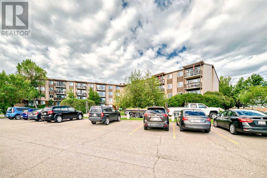 Single Family House for Sale in   Elbow Drive SW Haysboro Calgary 