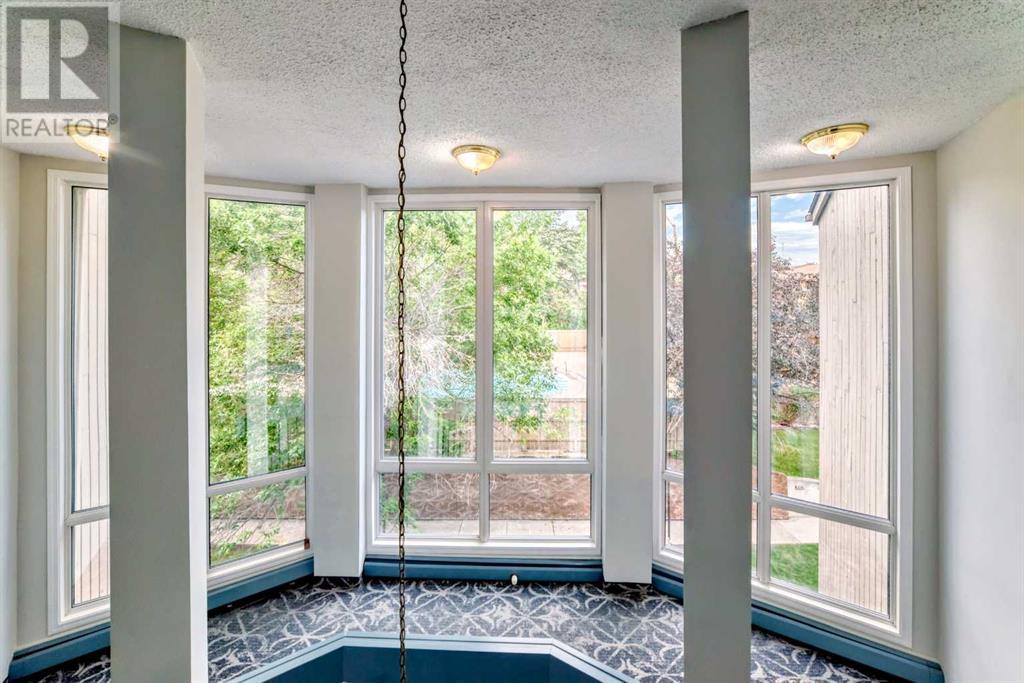 Single Family House for Sale in   Elbow Drive SW Haysboro Calgary 