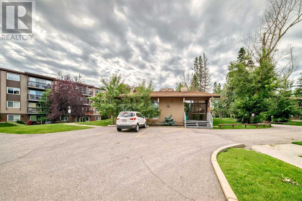 Single Family House for Sale in   Elbow Drive SW Haysboro Calgary 