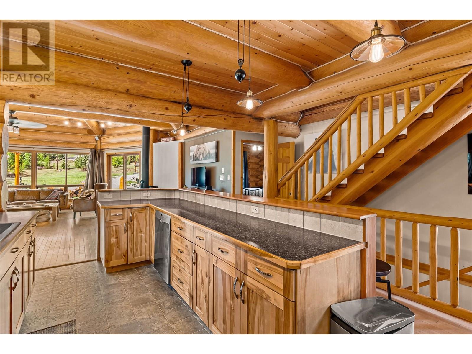 4890 PINE RIDGE WAY - 6