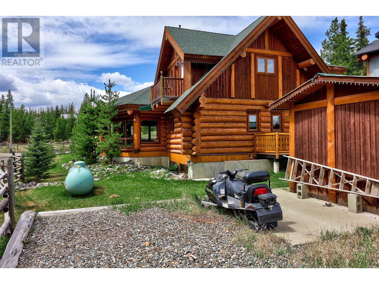 4890 PINE RIDGE WAY - 42