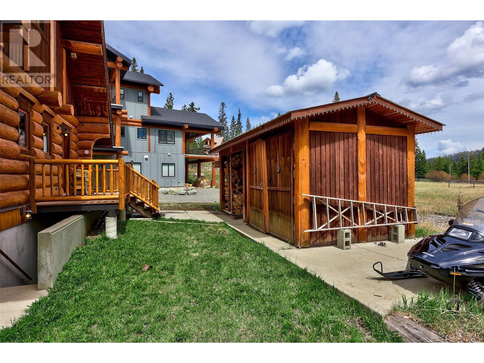 4890 PINE RIDGE WAY - 41