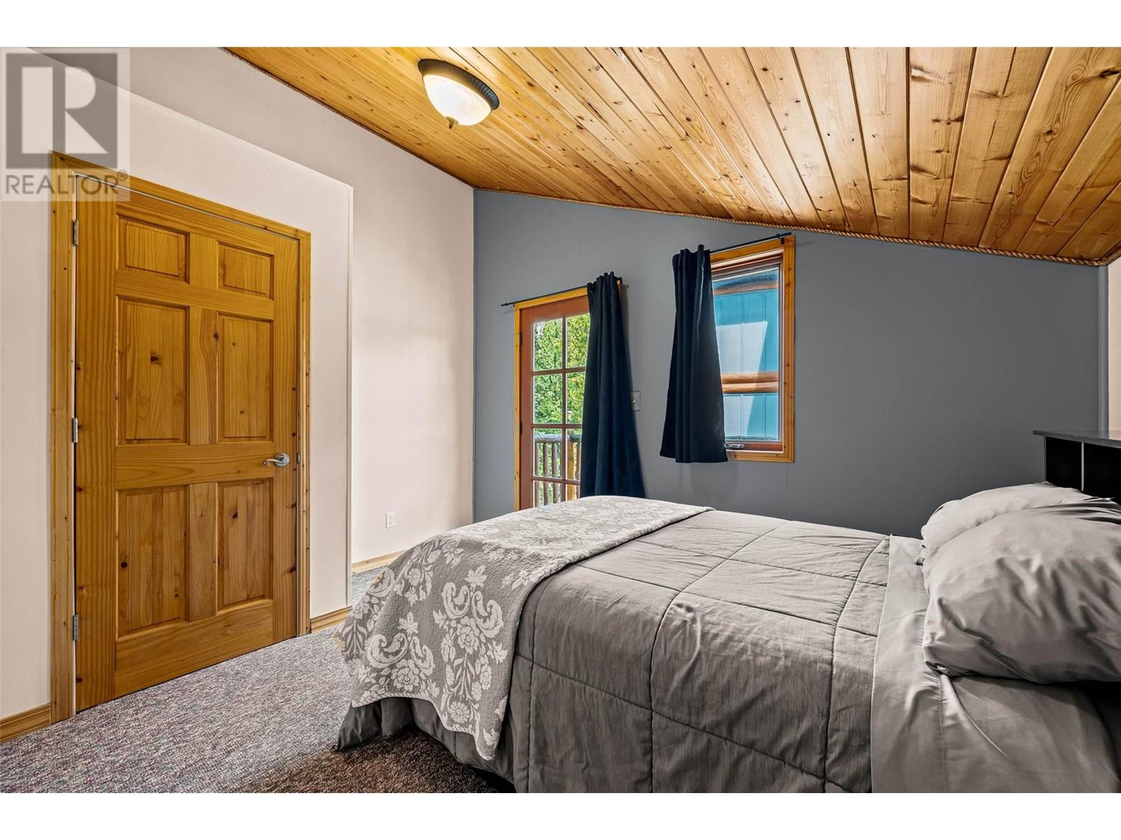 4890 PINE RIDGE WAY - 22