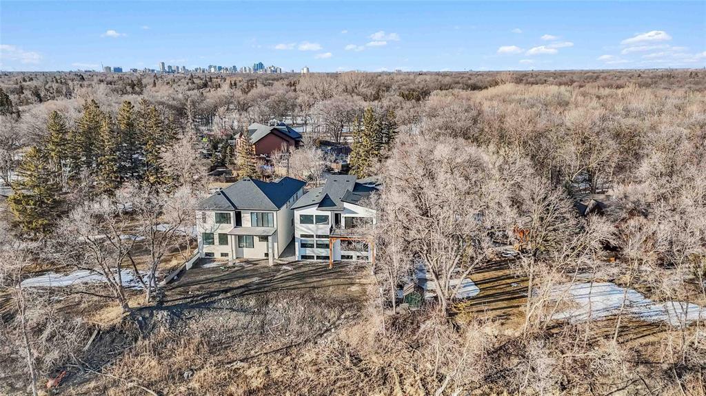Photo 38 of 766 Crescent Drive, Winnipeg MB