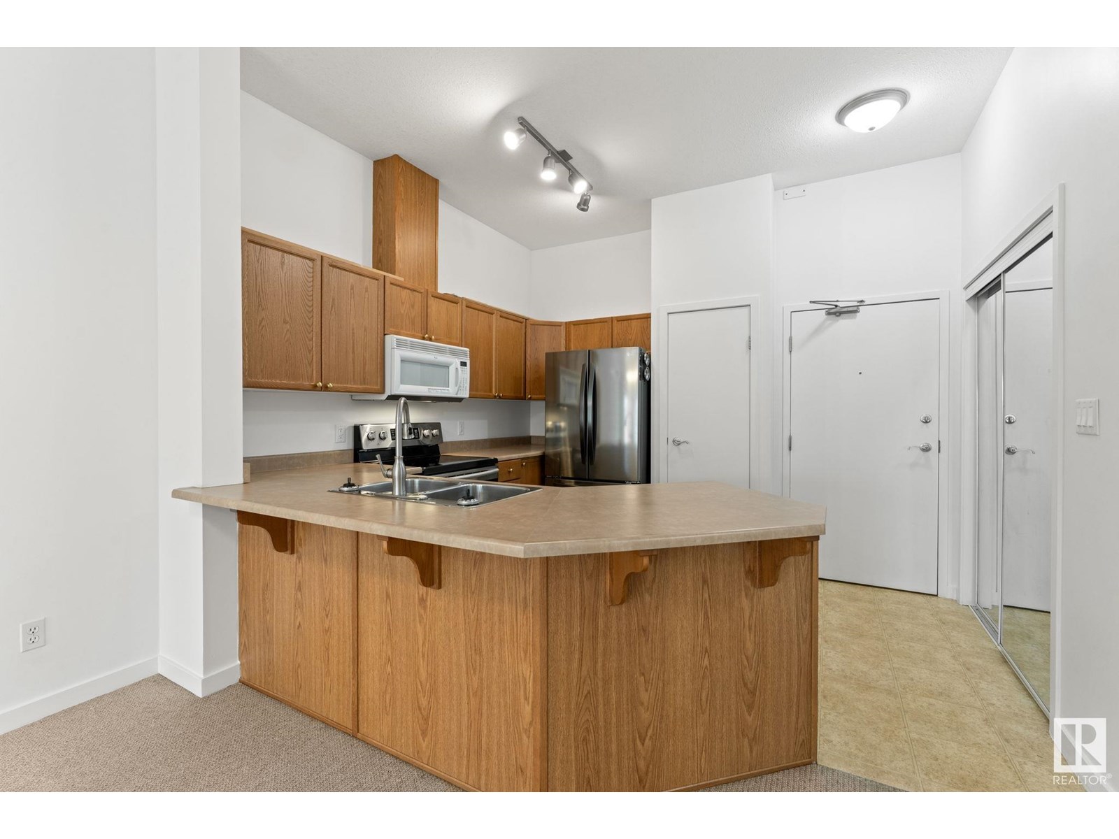 Photo 25 of 426 4312 139 Av Nw, Edmonton AB